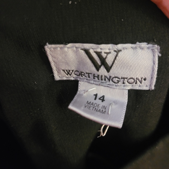 Casual tops and skirts - Picture 11 of 14